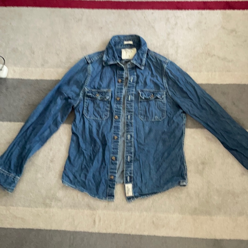 Abercrombie & Fitch denim shirt 👕 sz S